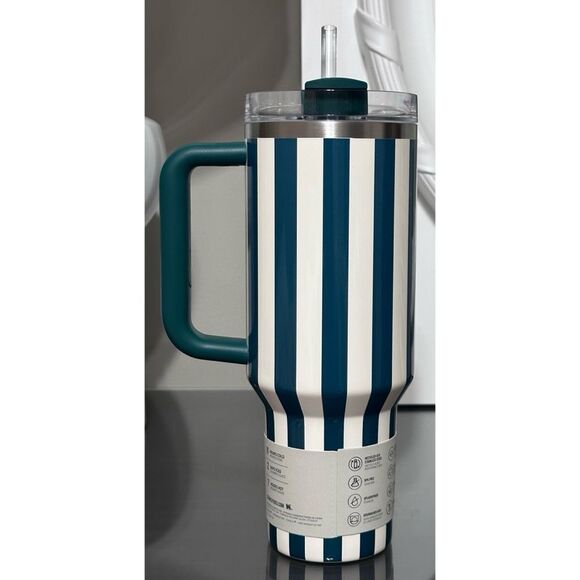 Stanley Quencher H2.0 FlowState Tumbler 40oz, EMERALD GREEN CABANA GLOSS - Picture 3 of 5